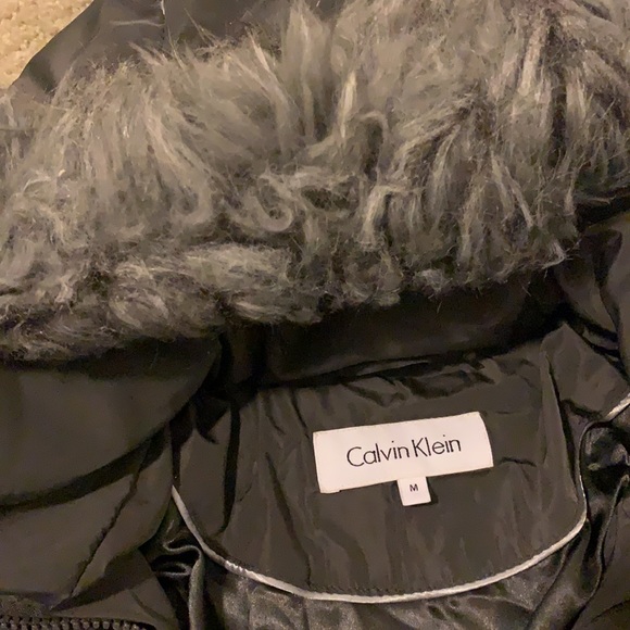 Calvin Klein Down Puffer - Picture 3 of 4